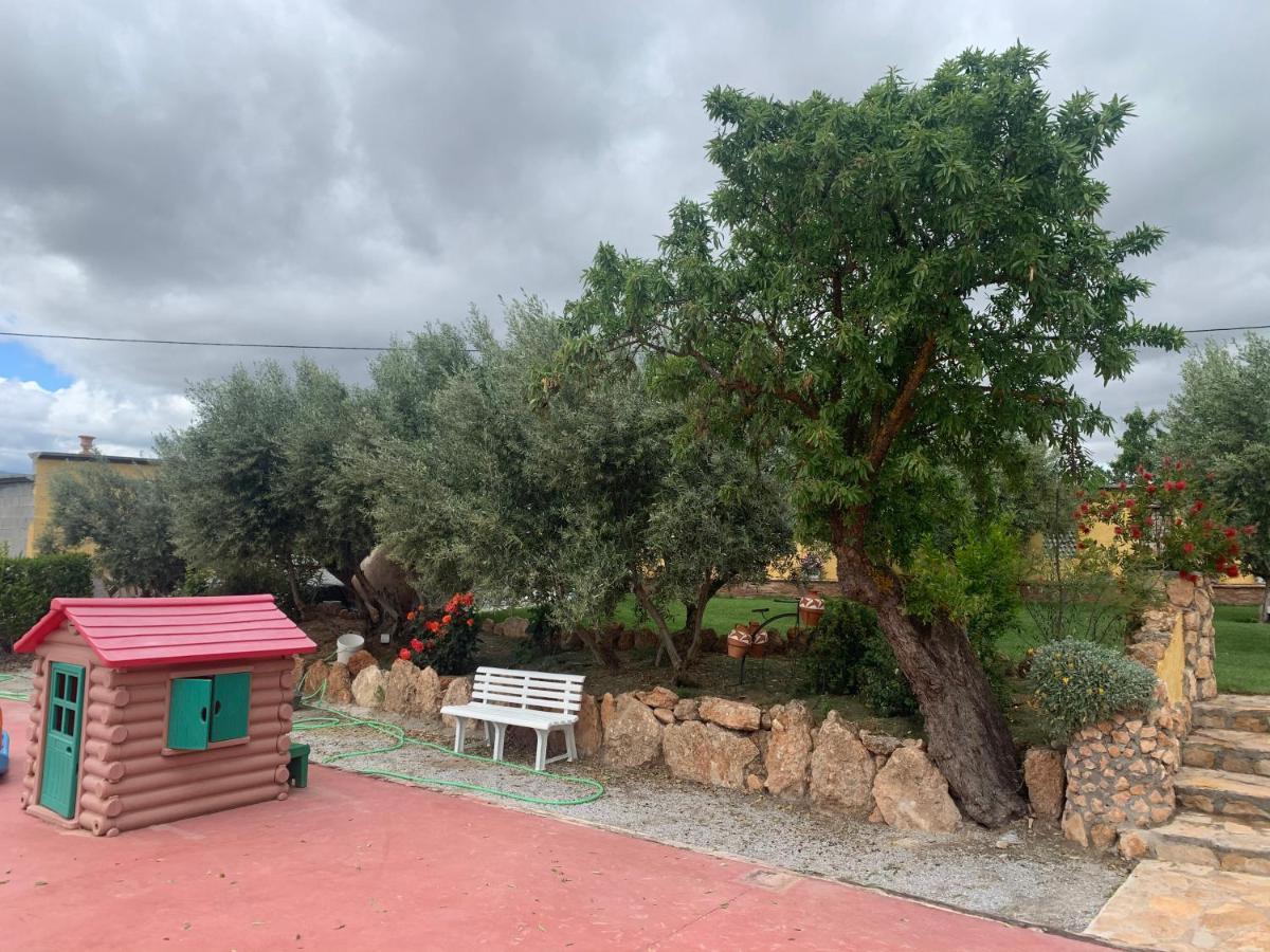 Cortijo Bustamante Pensionat Baza Eksteriør billede